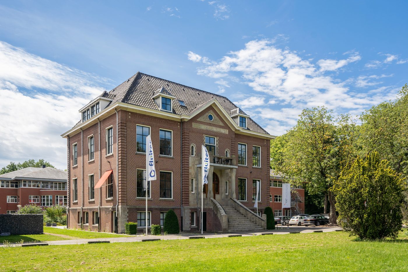 Het kantoor van BTW-INSTITUUT aan de Amstelwijckweg in Dordrecht